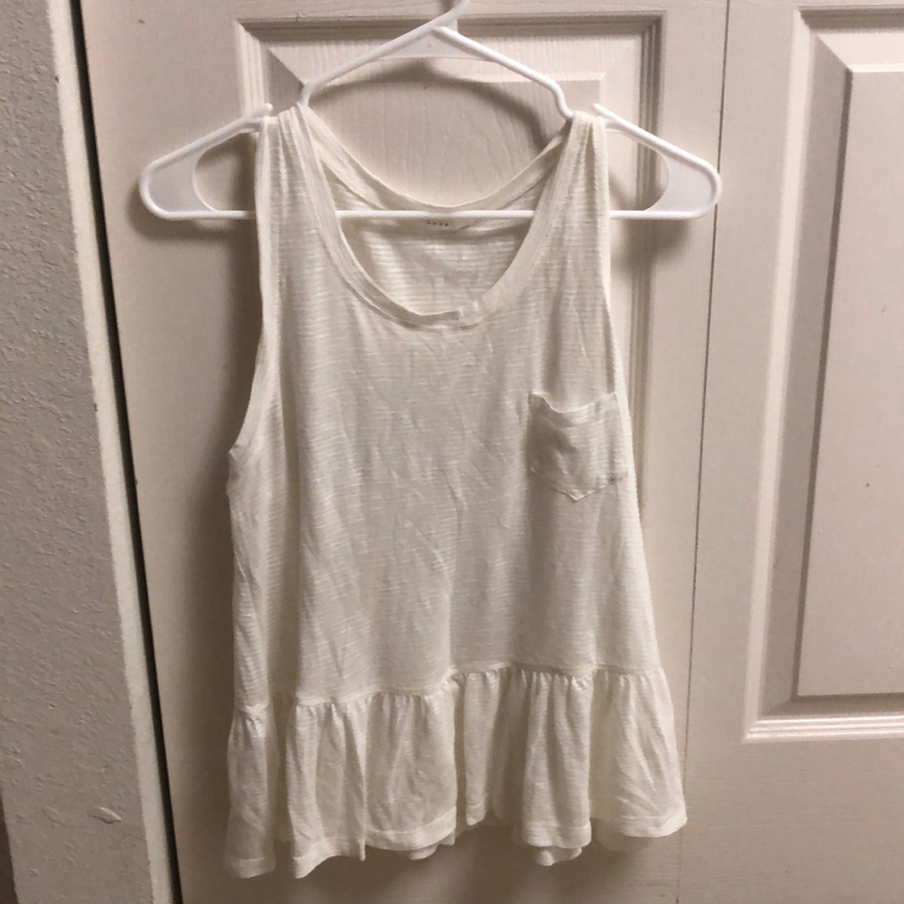 Lush light weight tank top.